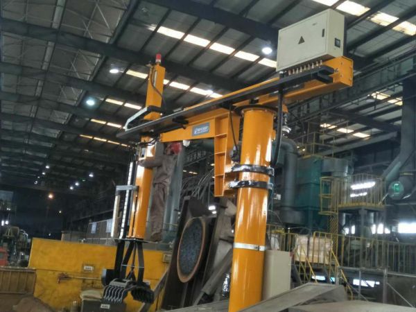 铸造厂用捞渣机器人